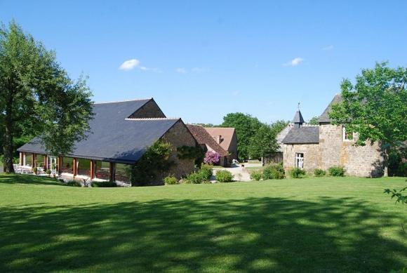 Le Hameau De La Fouquiere Villa Joue-du-Bois Buitenkant foto